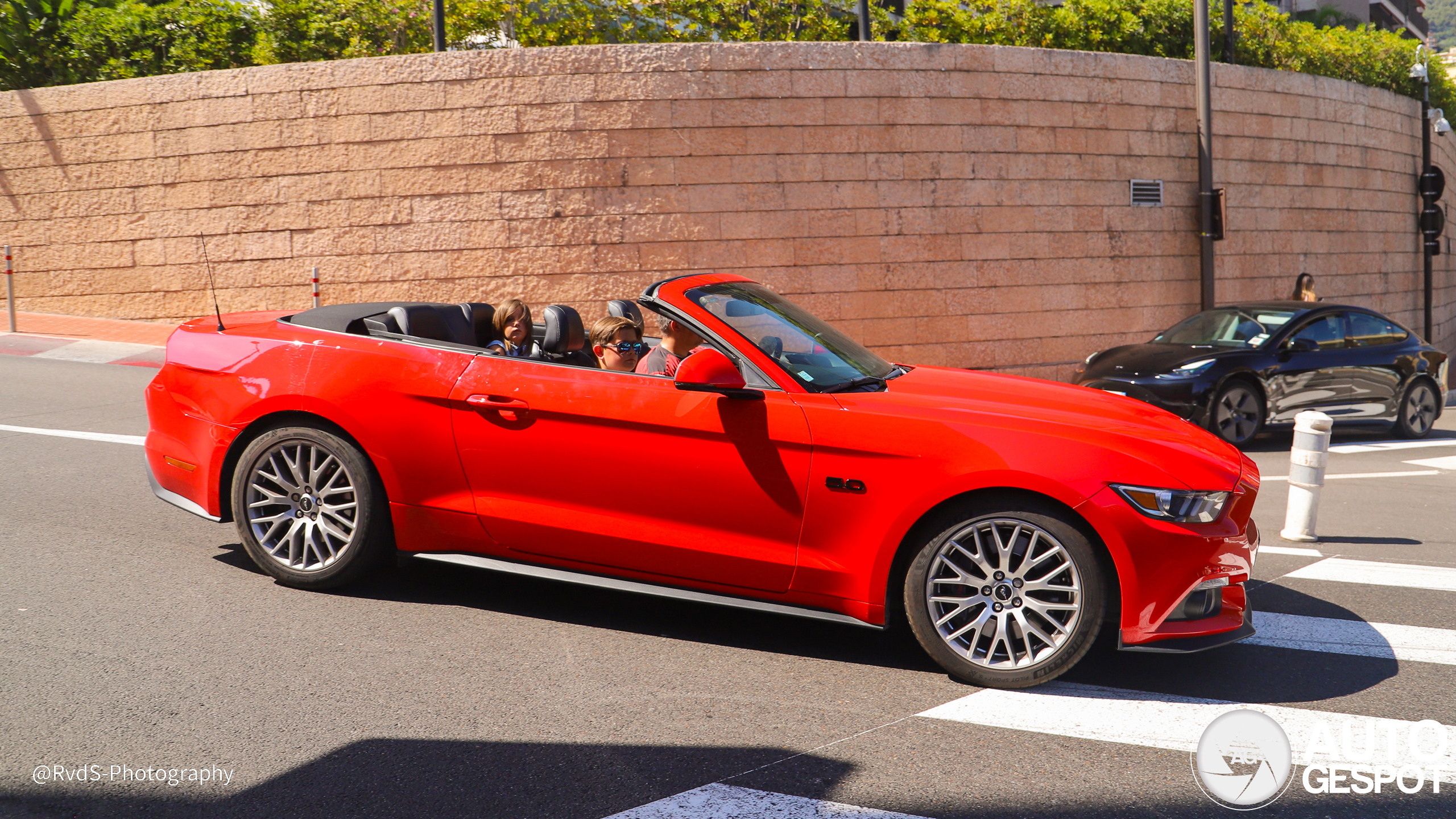 Ford Mustang GT Convertible 2015 07 December 2024 Autogespot