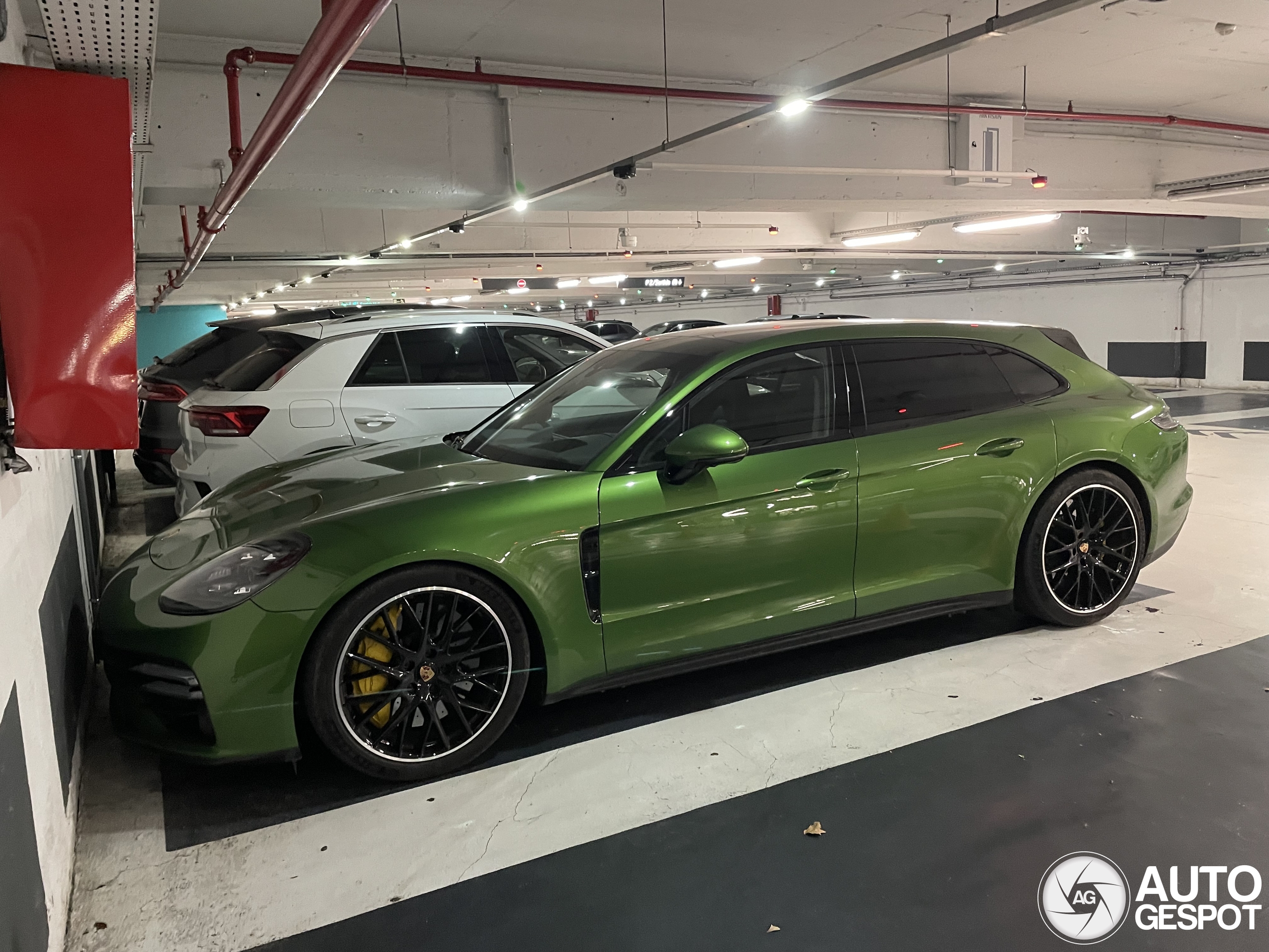 Porsche Panamera Turbo S Sport Turismo Mkii December