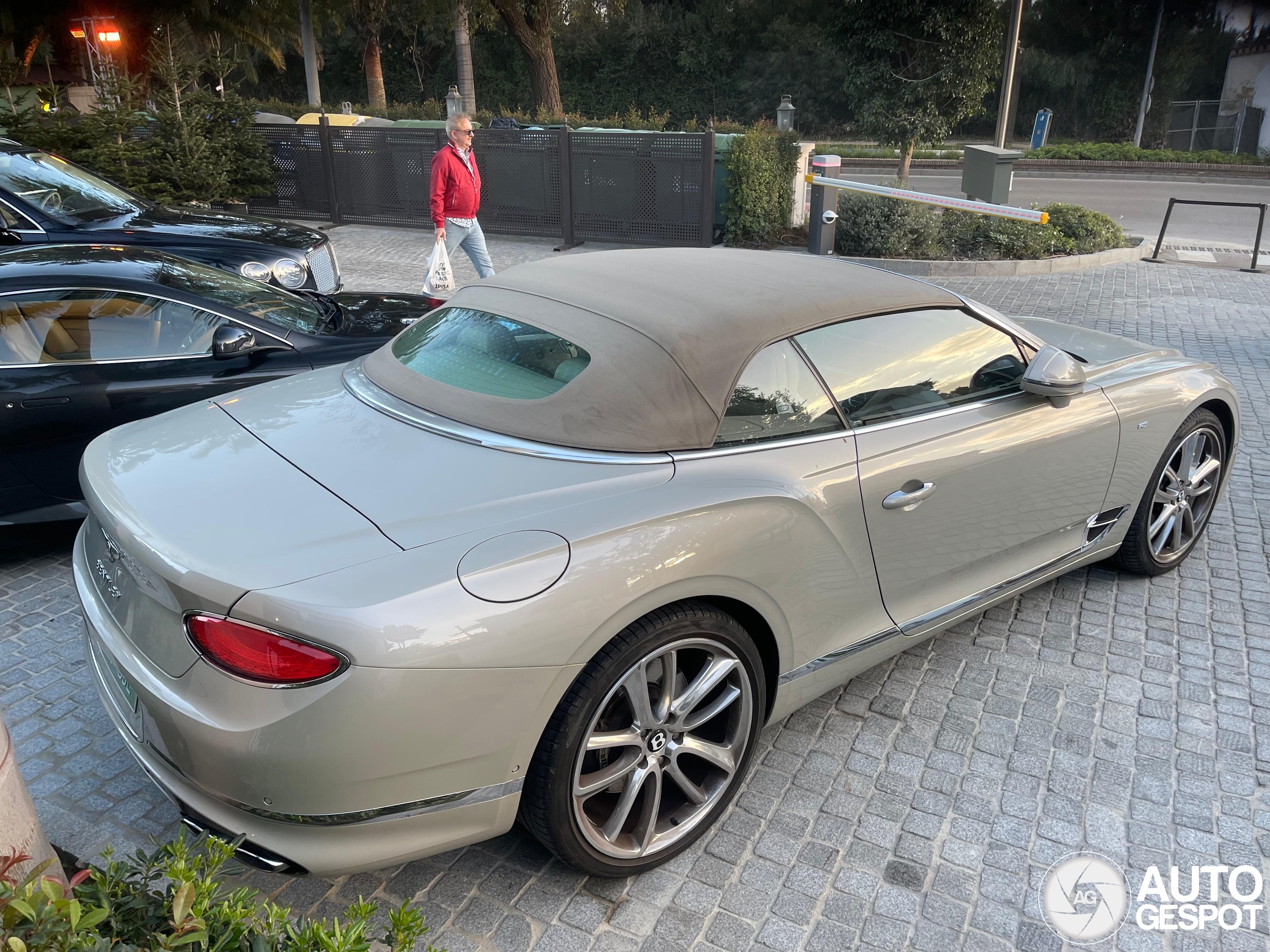 Bentley Continental Gtc V December Autogespot