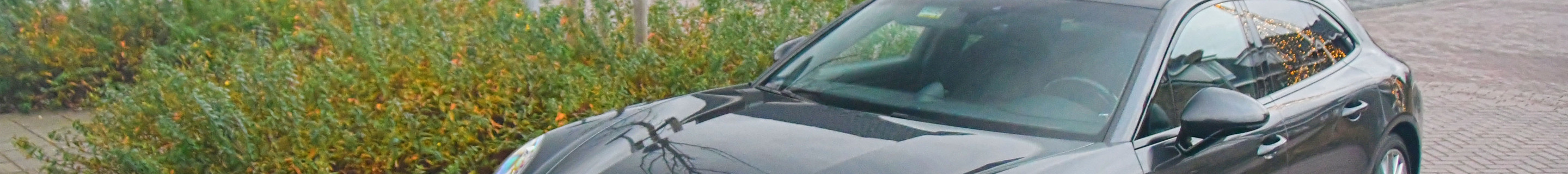 Porsche 971 Panamera GTS Sport Turismo