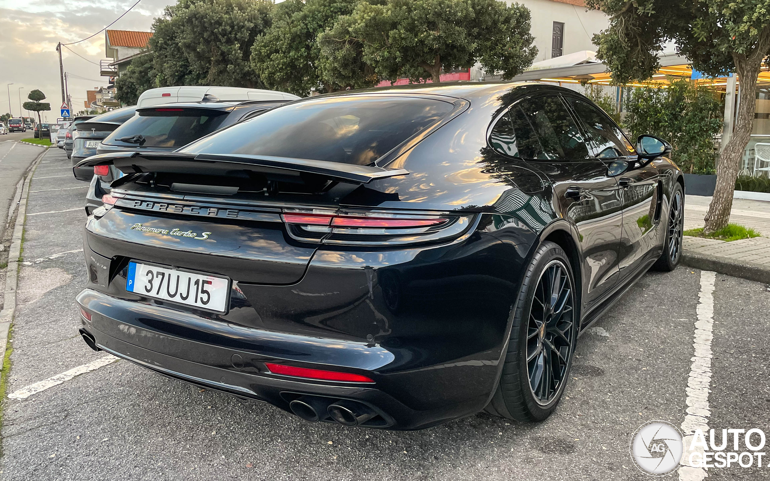 Porsche Panamera Turbo S E Hybrid December Autogespot