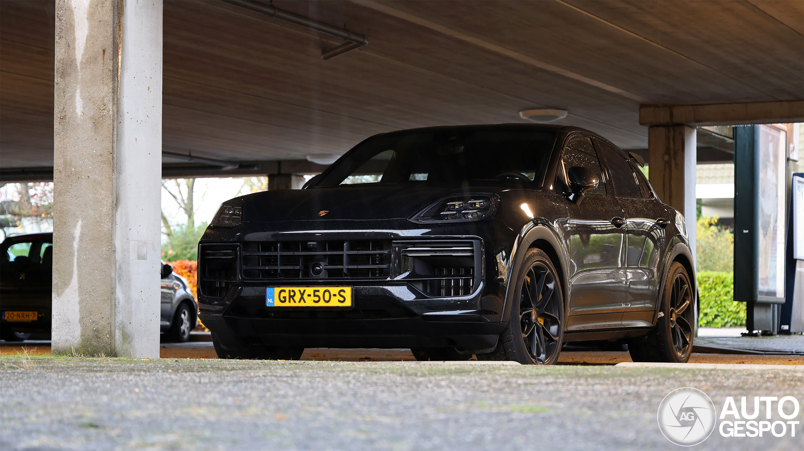 Porsche Cayenne Coupé Turbo E-Hybrid