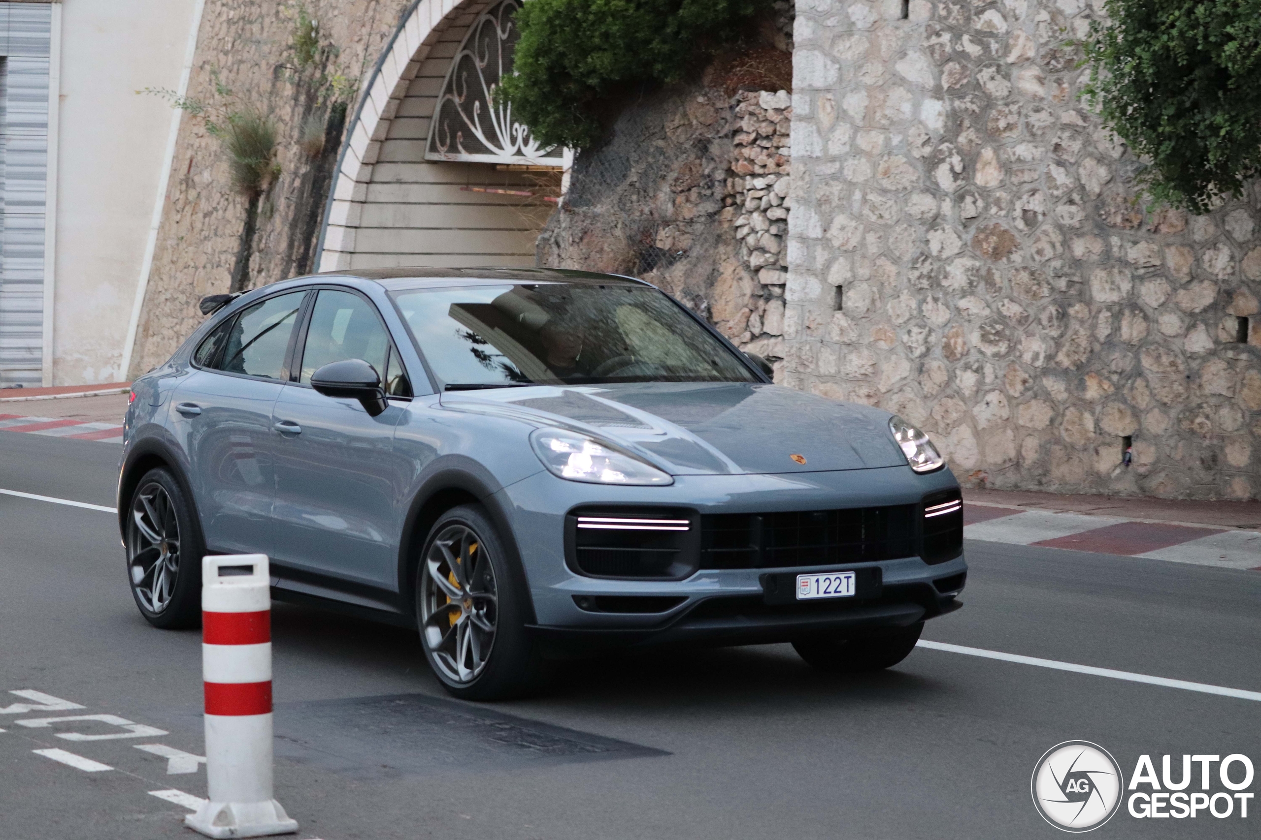 Porsche Cayenne Coup Turbo Gt December Autogespot