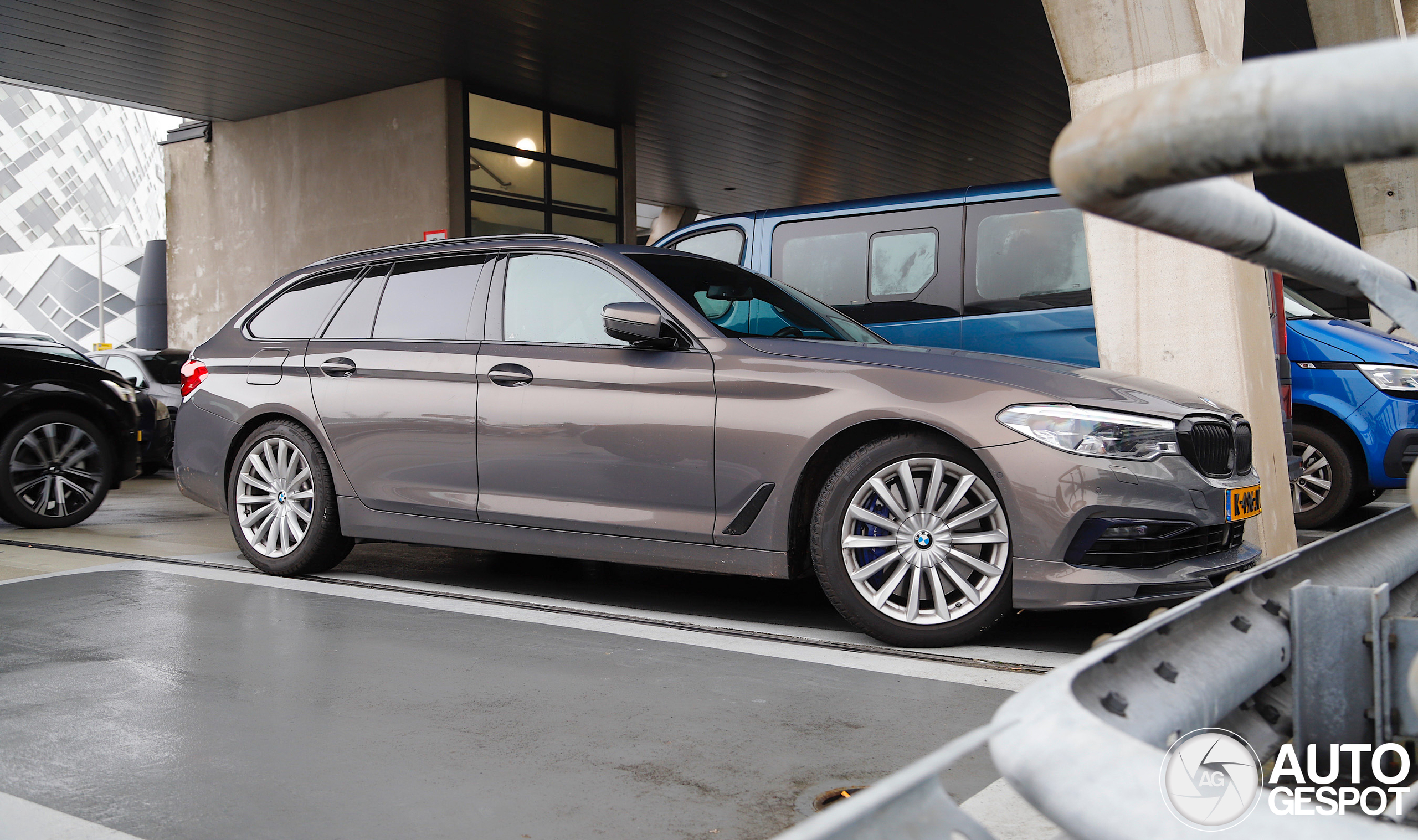 Incognito Alpina B5 Biturbo Touring gespot