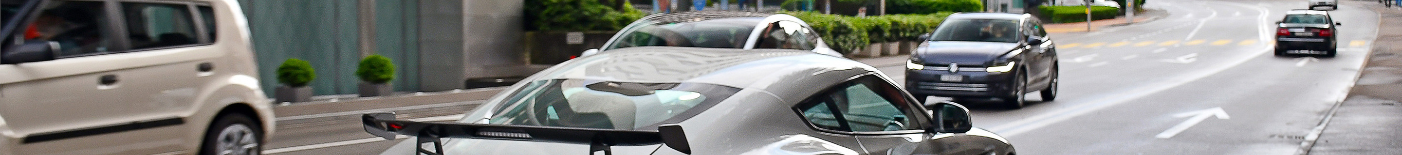 Aston Martin V12 Zagato