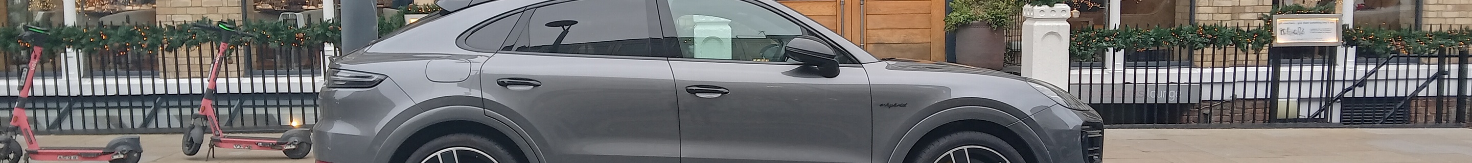 Porsche Cayenne Coupé Turbo S E-Hybrid