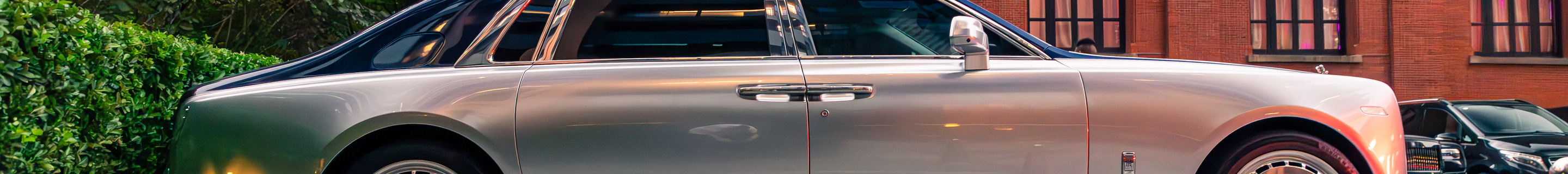 Rolls-Royce Phantom VIII EWB