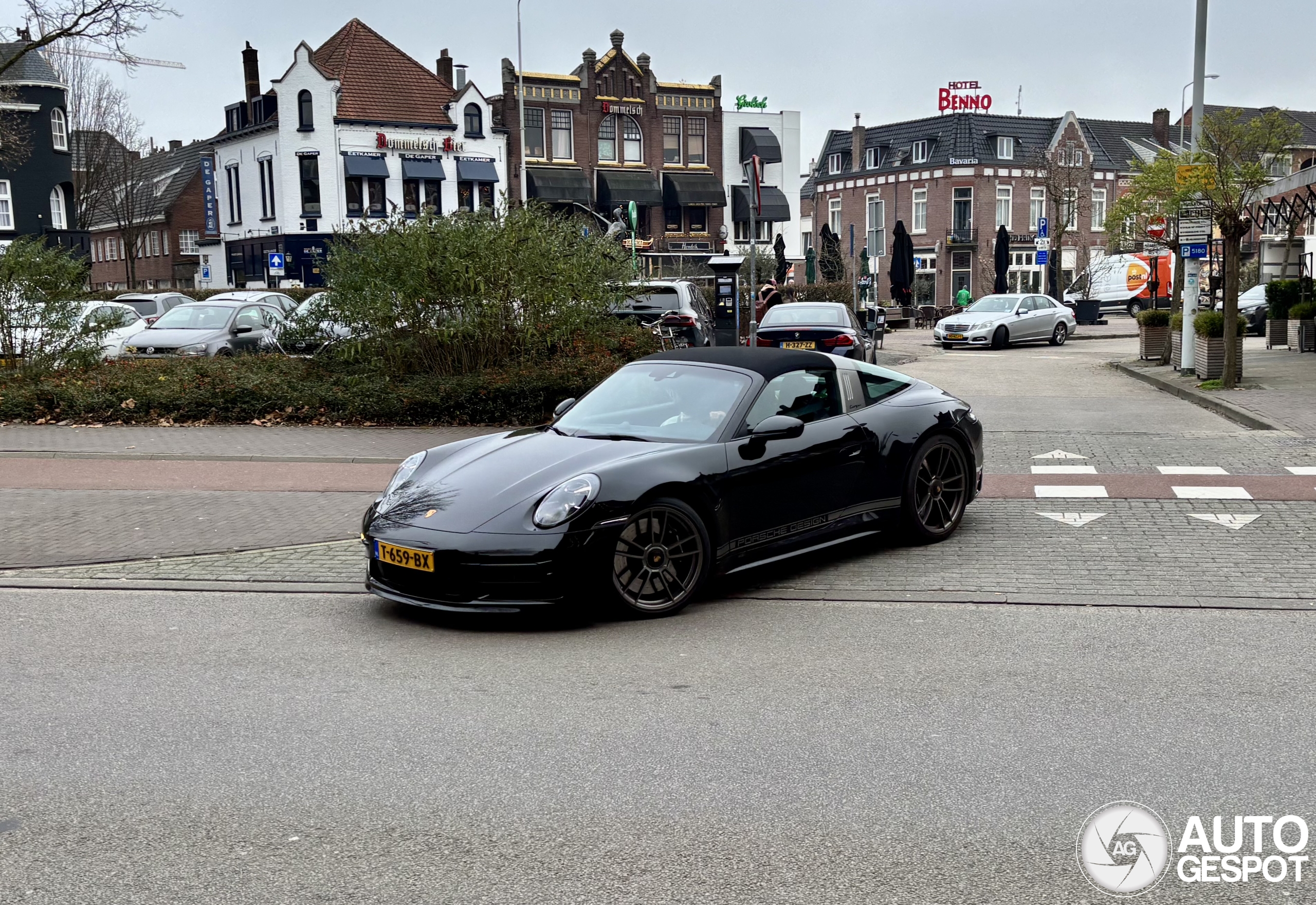 Porsche 992 Targa 4 GTS Edition 50 Years Porsche Design