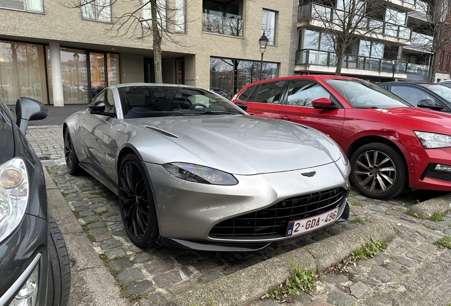 Aston Martin V8 Vantage 2018