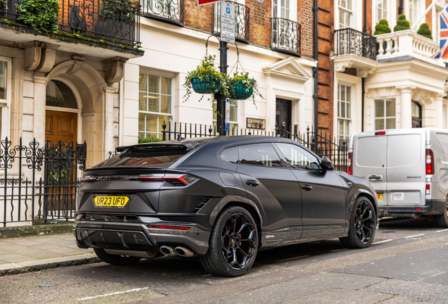 Lamborghini Urus Performante