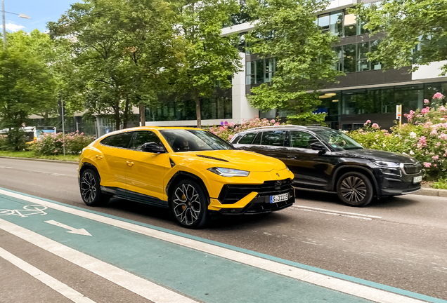 Lamborghini Urus S