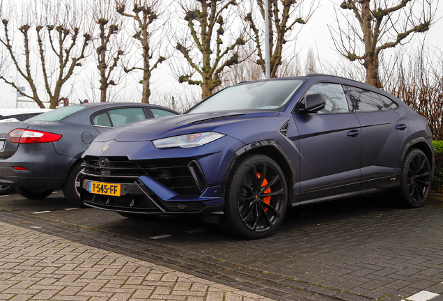 Lamborghini Urus S