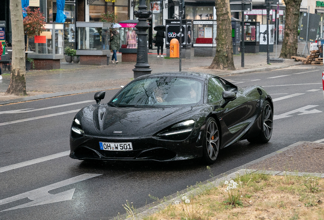 McLaren 720S Spider