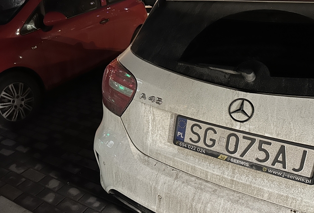 Mercedes-Benz A 45 AMG