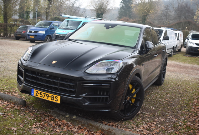 Porsche Cayenne Coupé Turbo E-Hybrid