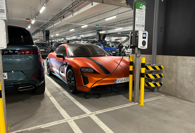 Porsche Taycan Turbo S