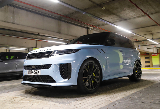 Range Rover Sport SV 2025 Celestial Collection