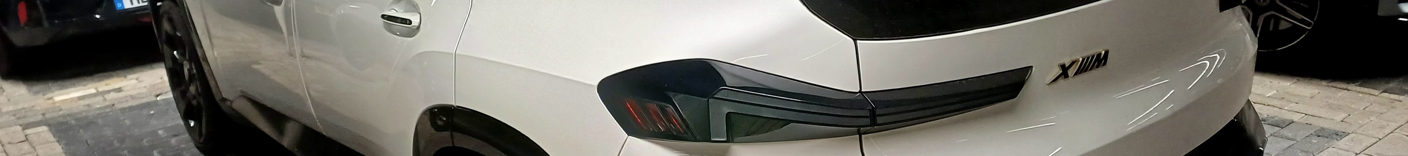 BMW XM G09