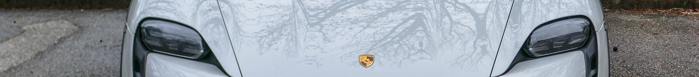 Porsche Taycan Turbo S Cross Turismo
