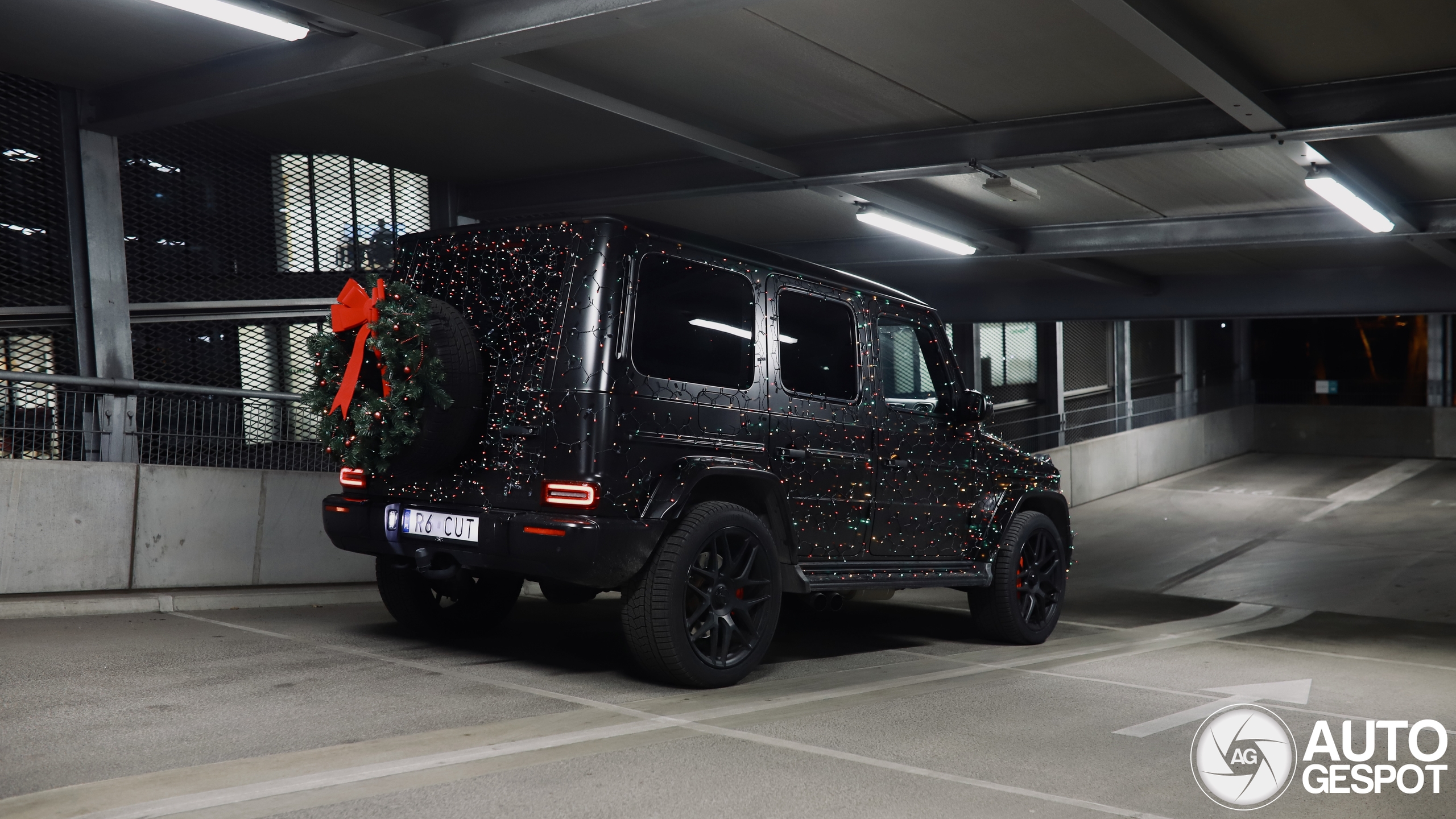 Christmas is drawing closer