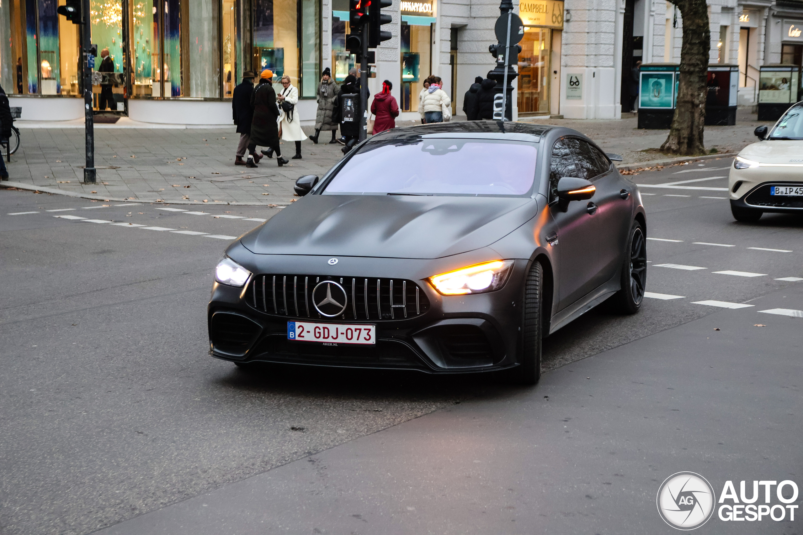 Mercedes-AMG GT 63 S X290