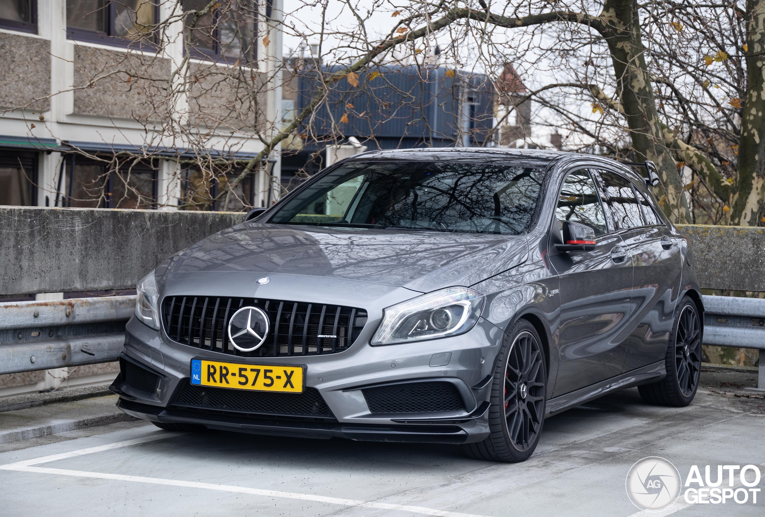 Mercedes-Benz A 45 AMG
