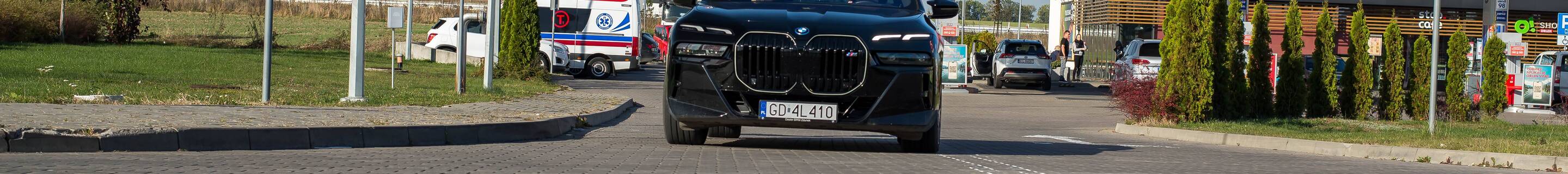 BMW M760e xDrive