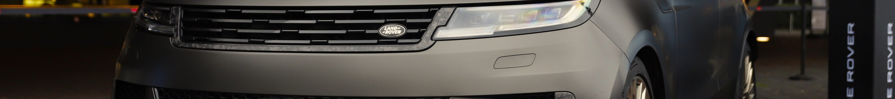 Range Rover Sport SV 2025 Celestial Collection