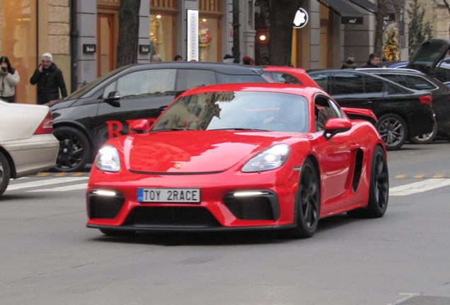 Porsche 718 Cayman GT4