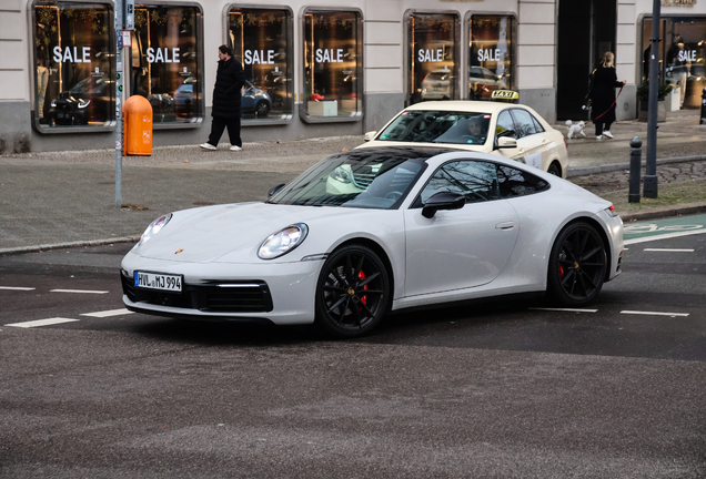 Porsche 992 Carrera 4S MkI