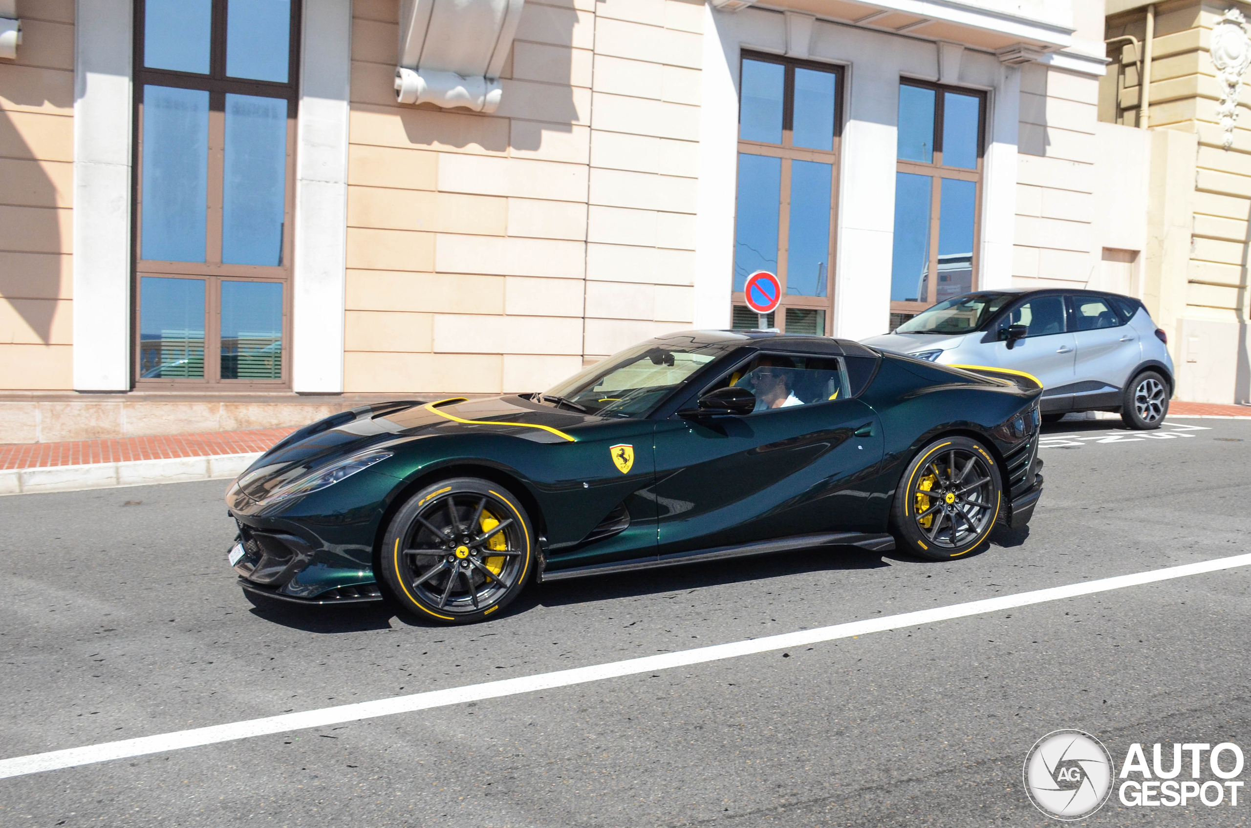 Ferrari 812 Competizione A