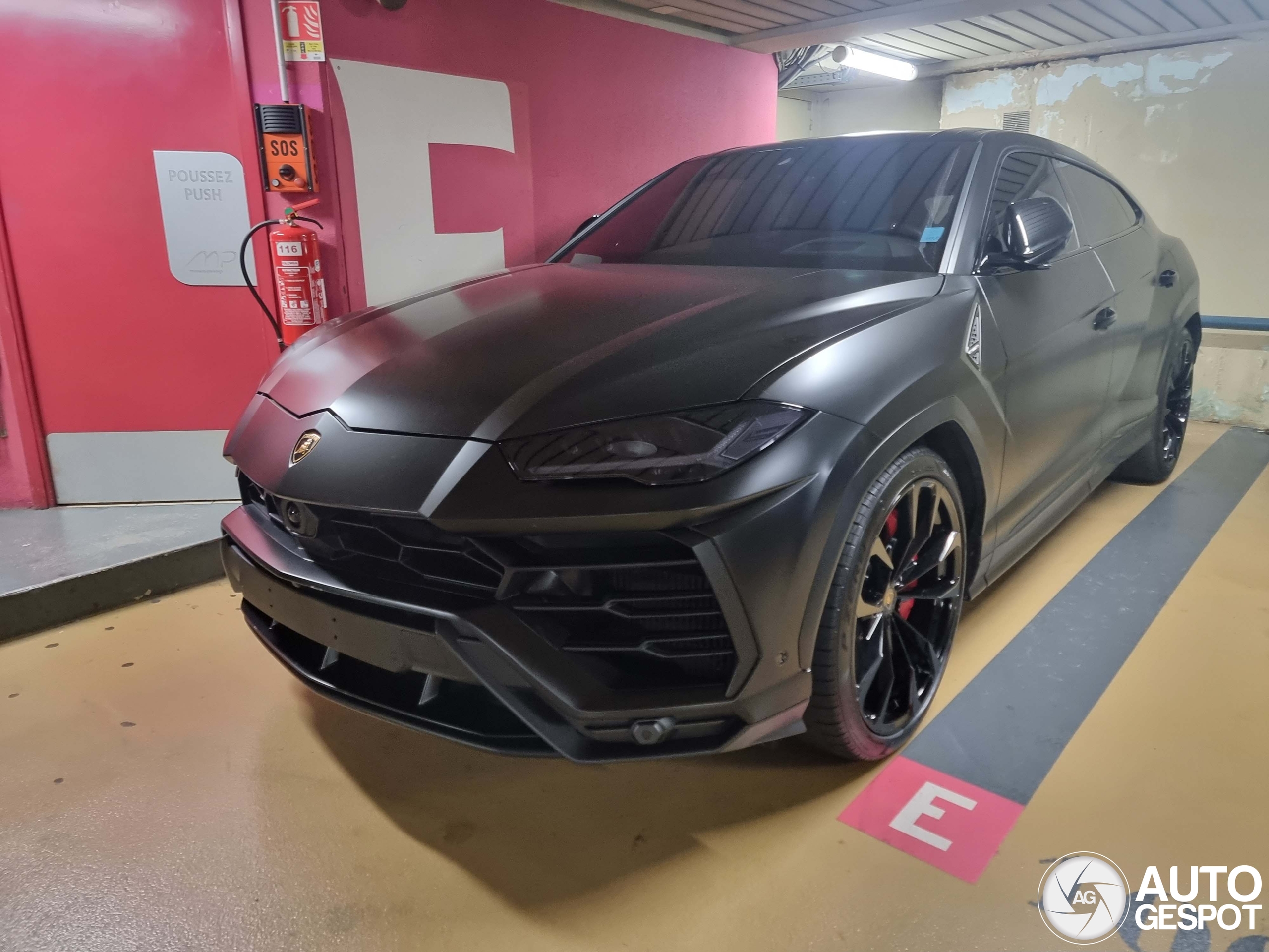 Lamborghini Urus December Autogespot