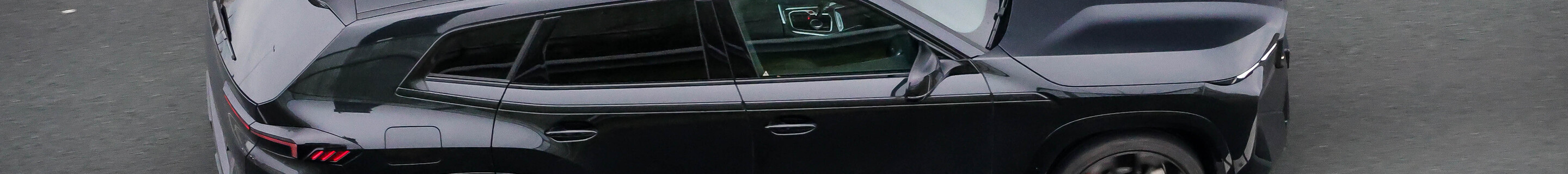 BMW XM G09