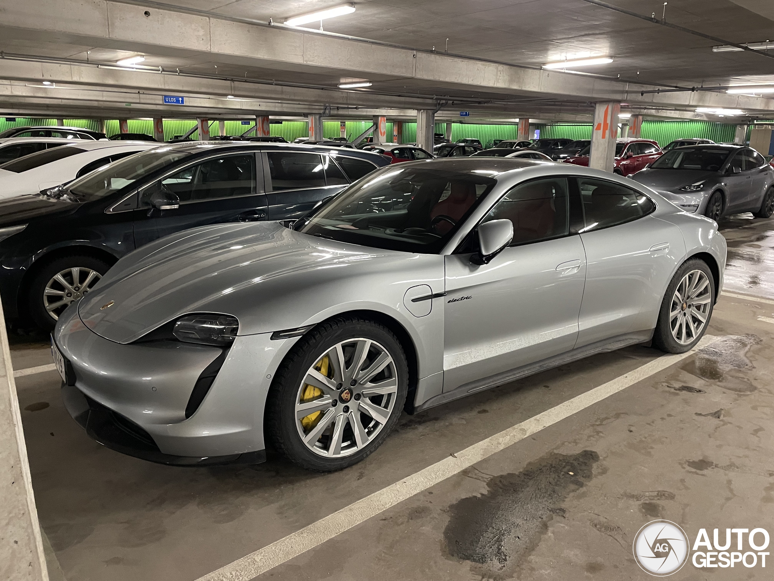 Porsche Taycan Turbo S