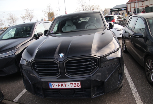 BMW XM G09