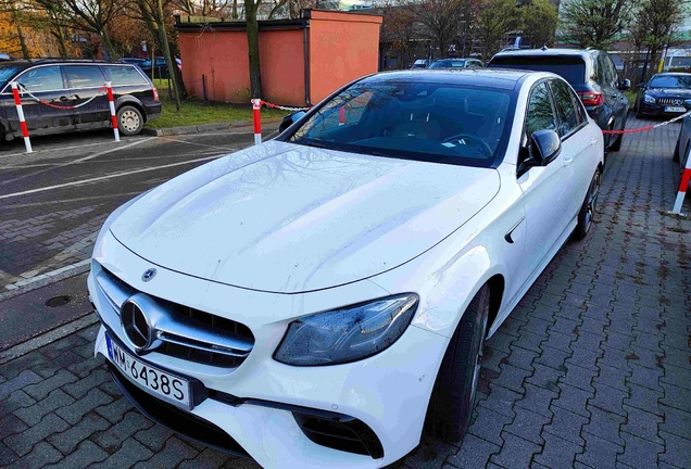 Mercedes-AMG E 63 S W213