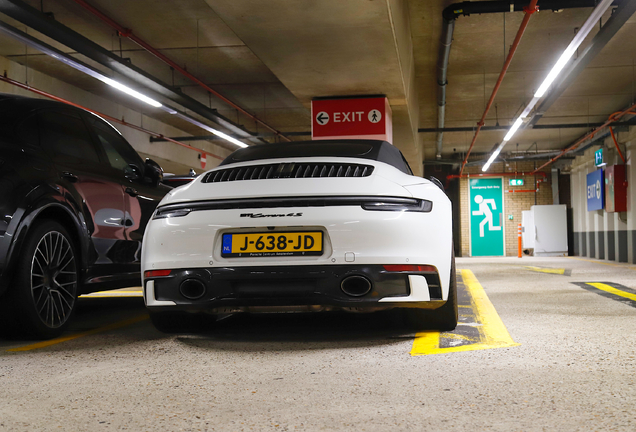Porsche 992 Carrera 4S Cabriolet MkI