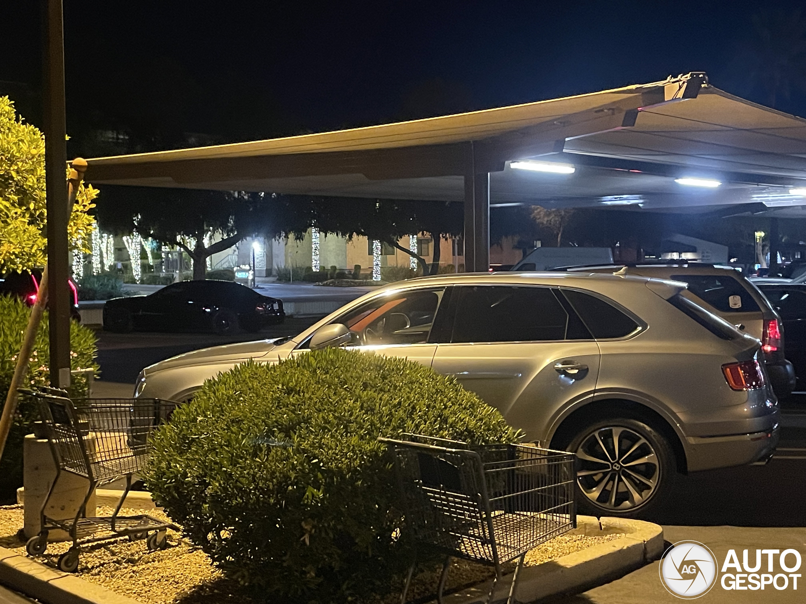 Bentley Bentayga Black Edition