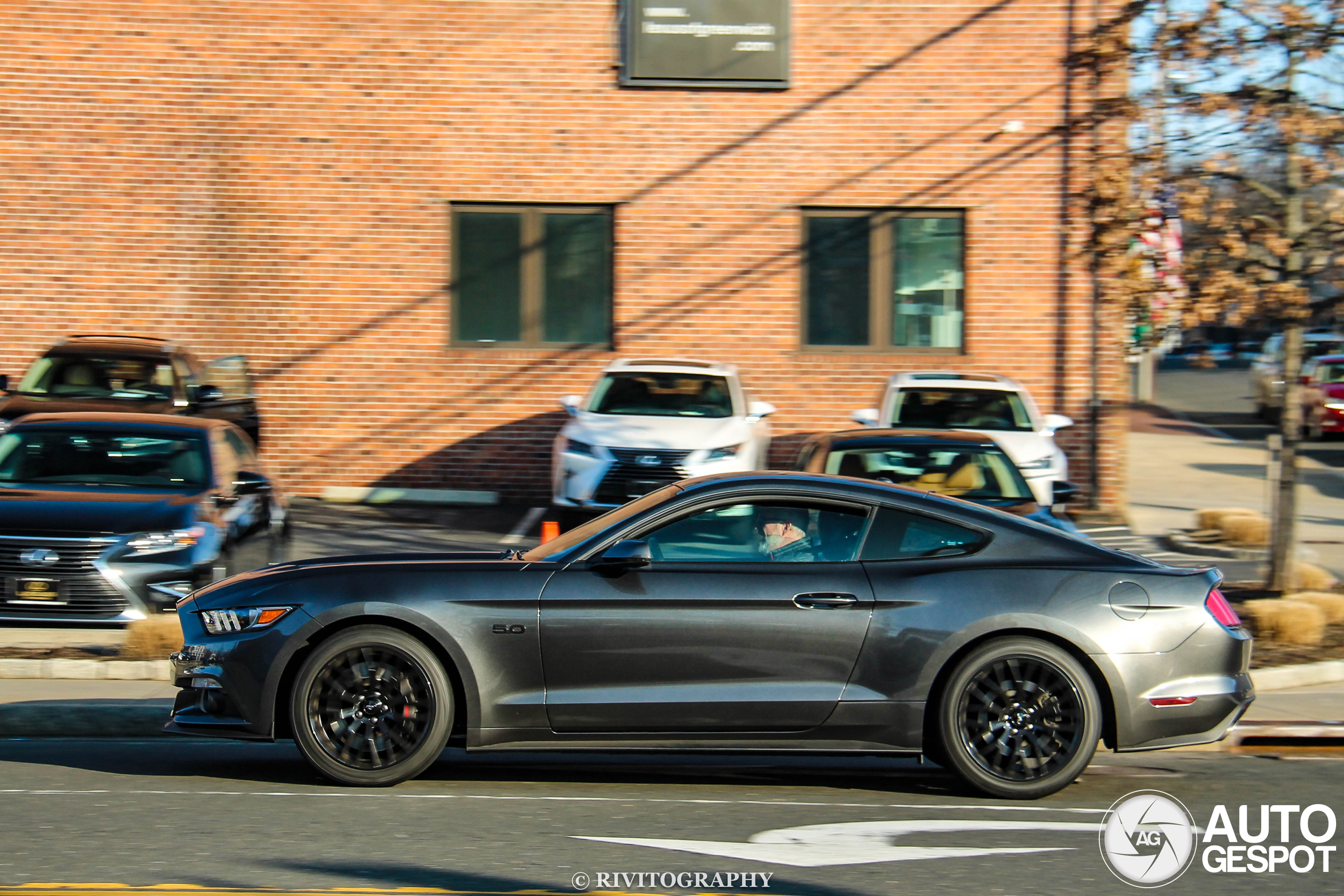 Ford Mustang GT 2015 16 December 2024 Autogespot