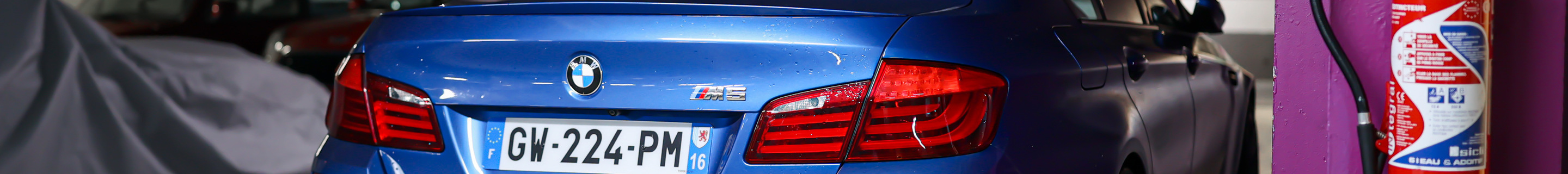 BMW M5 F10 2011