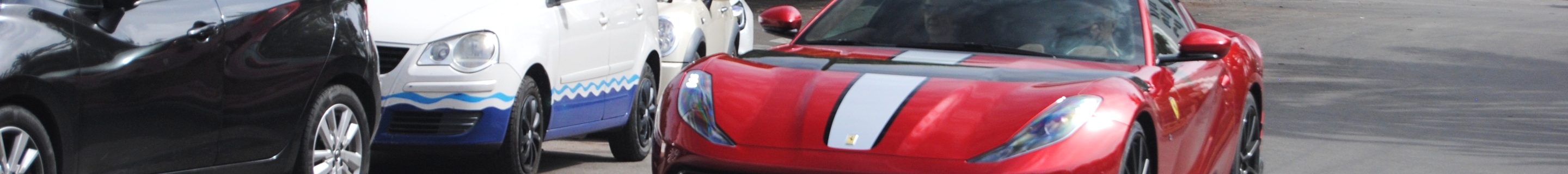 Ferrari 812 Competizione