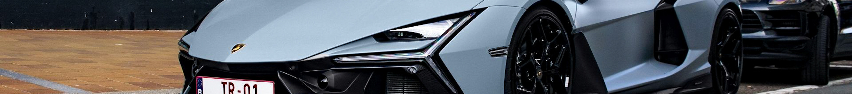 Lamborghini Revuelto