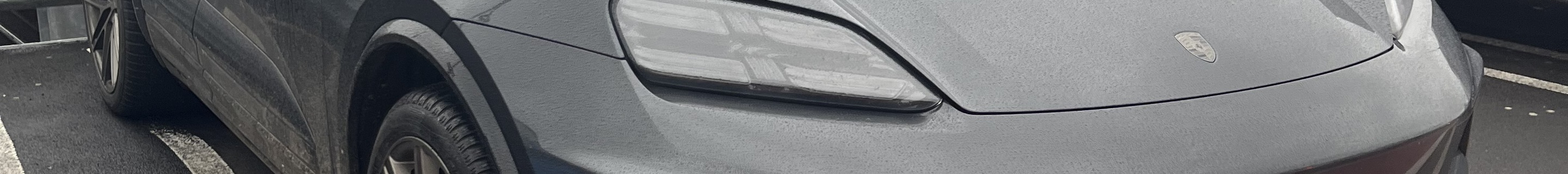 Porsche Macan EV Turbo