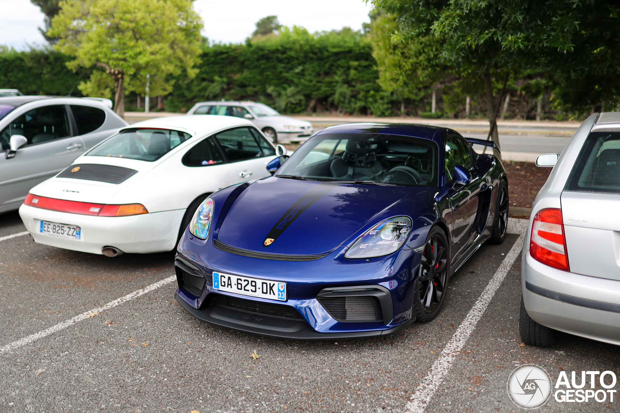 Porsche 718 Cayman GT4