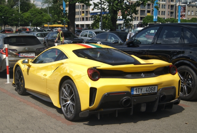 Ferrari 488 Pista