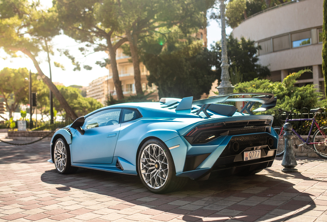 Lamborghini Huracán LP640-2 STO