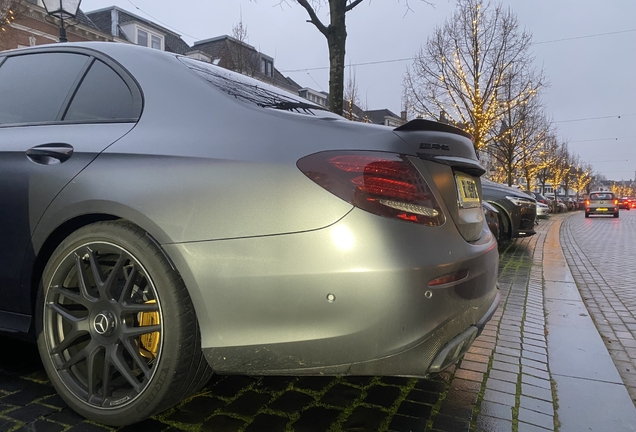 Mercedes-AMG E 63 S W213