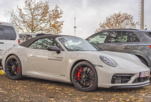 Porsche 992 Carrera 4 GTS Cabriolet MkI