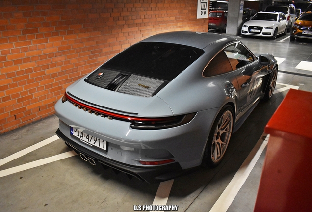 Porsche 992 S/T