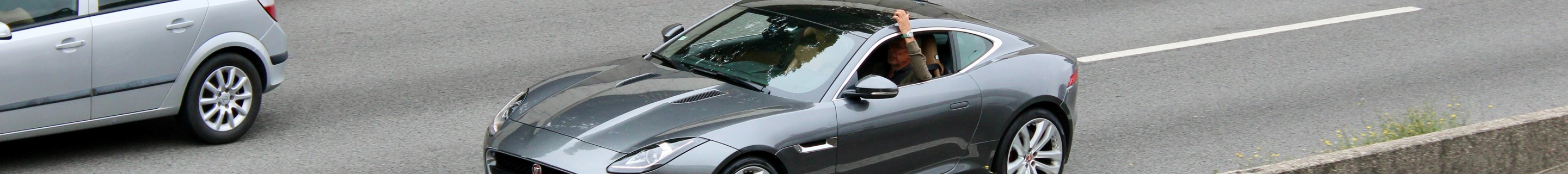 Jaguar F-TYPE S Coupé